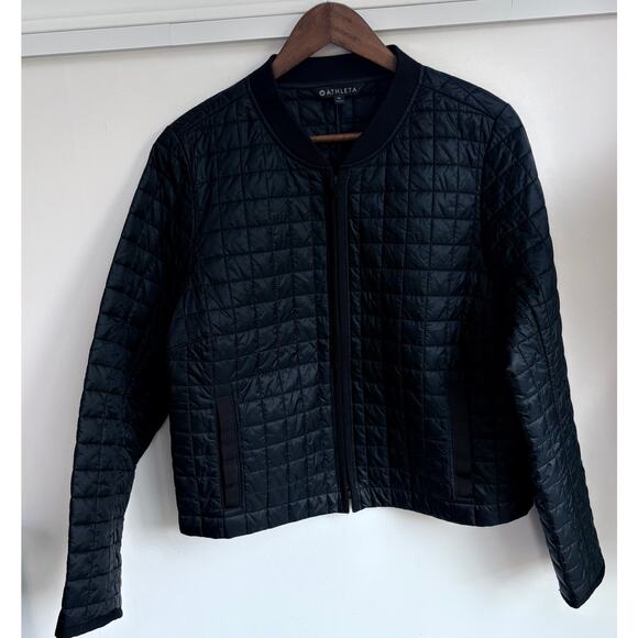 Athleta Grandview PrimaLoft Medium Shortie Black Quilted Light Puffer Jacket - Picture 2 of 7